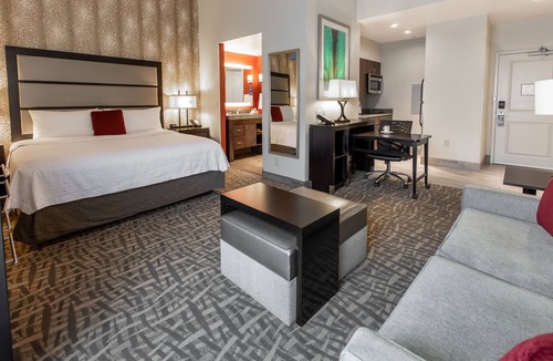 Charlotte Hotel | Homewood Suites by Hilton Charlotte Ballantyne, NC