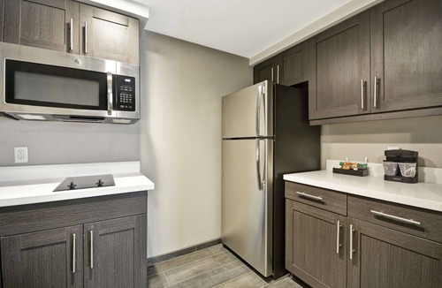 Southwest Raleigh Hotel | Homewood Suites by Hilton Raleigh Cary I-40