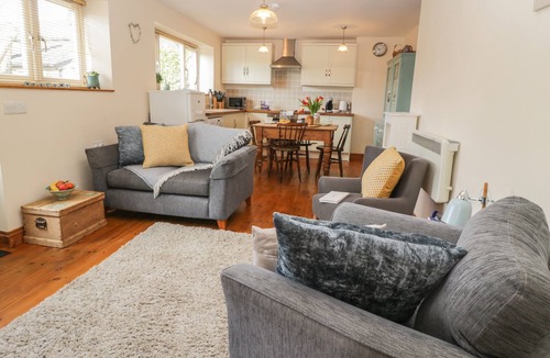 Saint Erth Praze Cottage | Honeysuckle Cottage