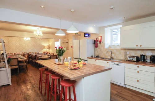 Reighton Cottage | HONEYSUCKLE, pet friendly, with hot tub in Filey