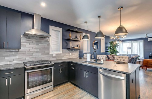 East Nashville Villa | Honky Tonk Hideaway with Rooftop Deck & Game Room!