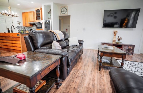 Dowelltown Other | Horse Farm, Valley Views, Hiking Trails, Peaceful Escape with Hot Tub