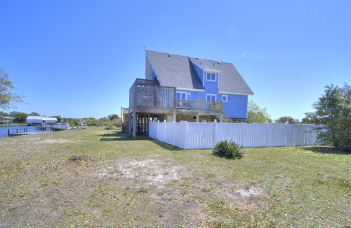 Carova Beach House | Horse Haven - Carova 4x4 Beach - Canal/Water Front - Pool & HotTub - Private Lot