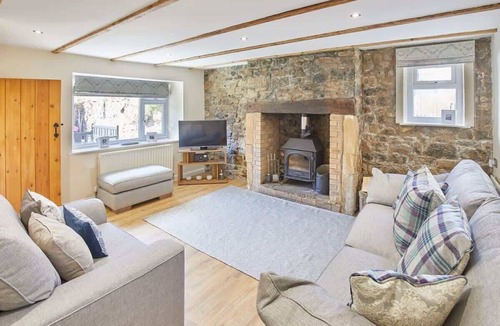 Berwick-upon-Tweed House | Host & Stay | Eden Cottage
