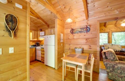 Vein Mountain House | Hot Tub and On-Site Trails Secluded Marion Cabin