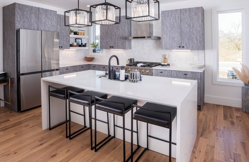 Haynes Area House | Hot Tub & Cabana City View Home @TheNewCumberland