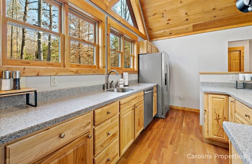 Clearwater Creek Cabin | Hot Tub! Creek! Moondance by Carolina Properties - Pet Friendly, Creek!