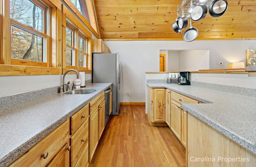 Clearwater Creek Cabin | Hot Tub! Creek! Moondance by Carolina Properties - Pet Friendly, Creek!