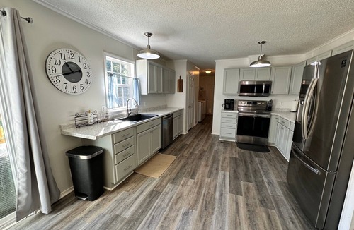 Newport House | Hot Tub, Pet Friendly, 3 miles to Emerald Isle, fully fenced yard.