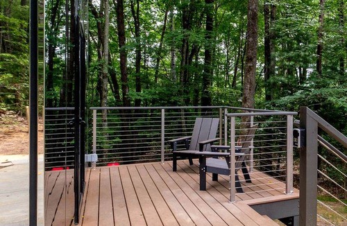 Balsam Grove House | House ∙ 1 bedroom ∙ 2 guests