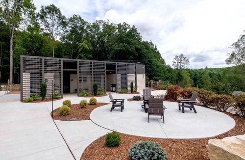 Balsam Grove House | House ∙ 1 bedroom ∙ 4 guests