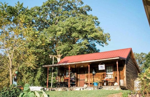 Denton House | House ∙ 1 bedroom ∙ 2 guests