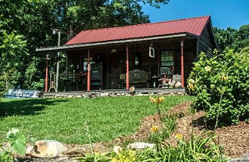 Denton House | House ∙ 1 bedroom ∙ 2 guests