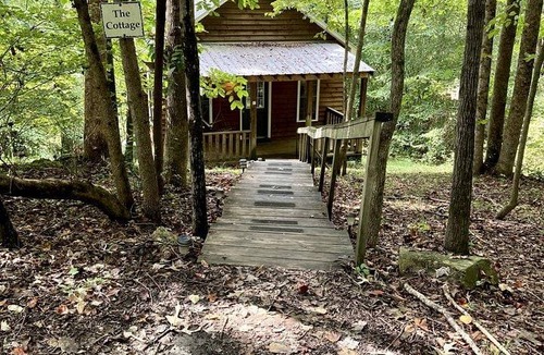 Elkin House | House ∙ 1 bedroom ∙ 4 guests