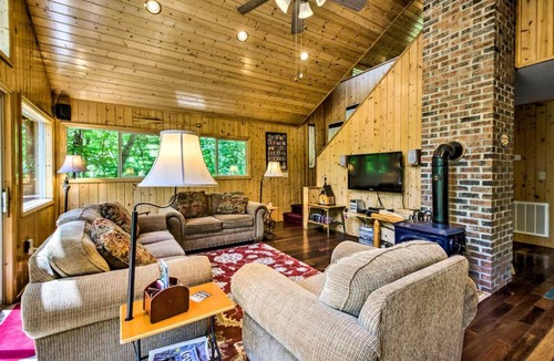 Bryson City House | House ∙ 1 bedroom ∙ 6 guests