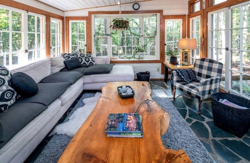 Pittsboro House | House ∙ 2 bedrooms ∙ 7 guests