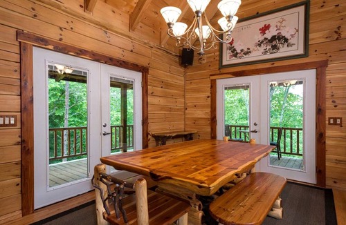 Mill Spring House | House ∙ 2 bedrooms ∙ 4 guests