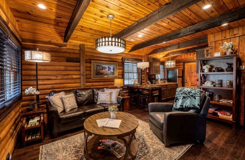 Topton House | House ∙ 2 bedrooms ∙ 4 guests