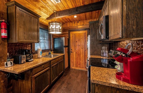Topton House | House ∙ 2 bedrooms ∙ 4 guests
