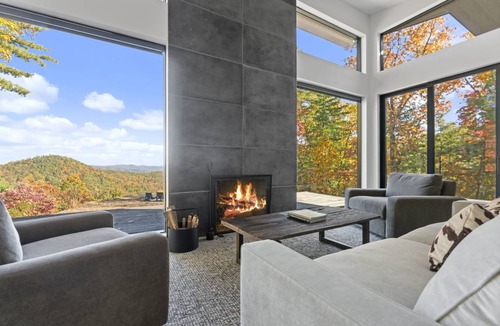 Lenoir House | House ∙ 2 bedrooms ∙ 6 guests