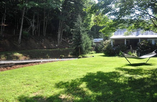 Laurel Springs House | House ∙ 2 bedrooms ∙ 7 guests