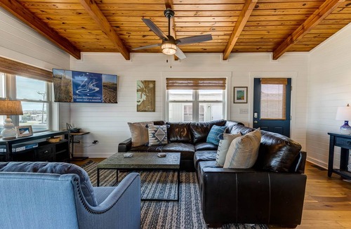 Kill Devil Hills House | House ∙ 3 bedrooms ∙ 6 guests