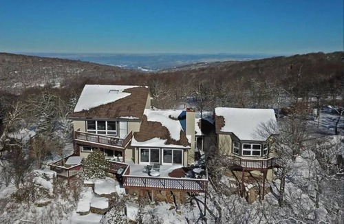 Banner Elk House | House ∙ 3 bedrooms ∙ 6 guests