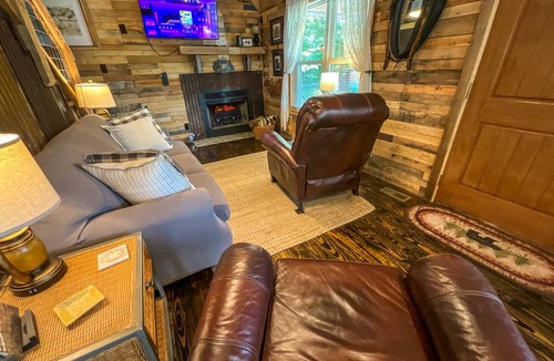 Millers Creek House | House ∙ 3 bedrooms ∙ 6 guests