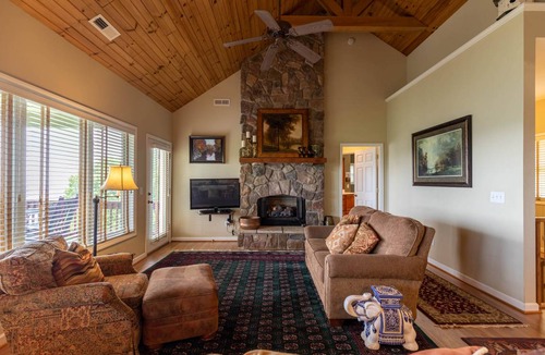 Blowing Rock House | House ∙ 3 bedrooms ∙ 10 guests