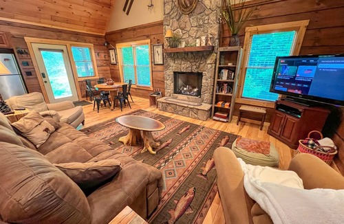 Todd House | House ∙ 3 bedrooms ∙ 6 guests