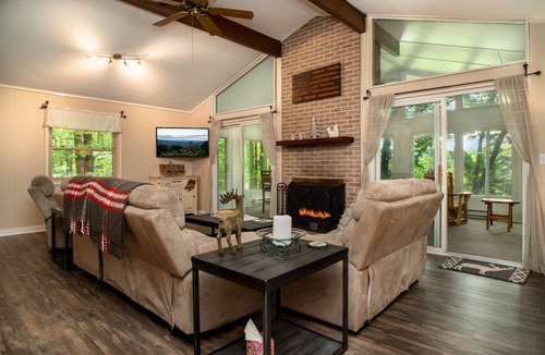 Brevard House | House ∙ 3 bedrooms ∙ 8 guests
