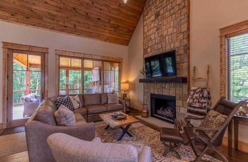 Elk Park House | House ∙ 3 bedrooms ∙ 8 guests