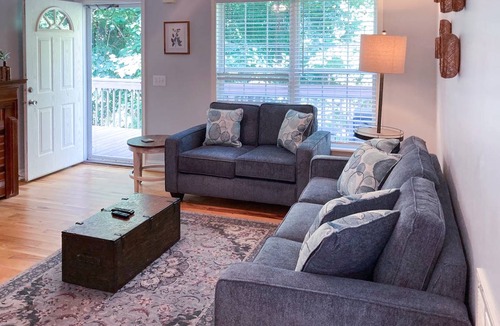 Asheville House | House ∙ 3 bedrooms ∙ 7 guests