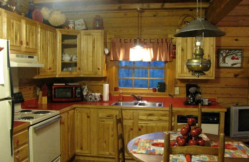 Cullowhee House | House ∙ 3 bedrooms ∙ 6 guests