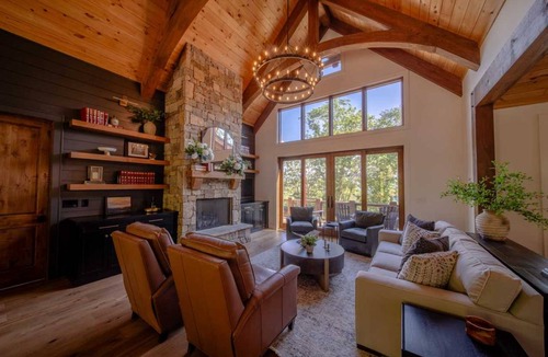 Banner Elk House | House ∙ 4 bedrooms ∙ 12 guests