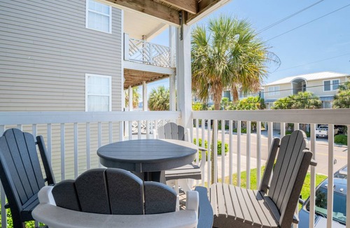 Kure Beach House | House ∙ 4 bedrooms ∙ 12 guests