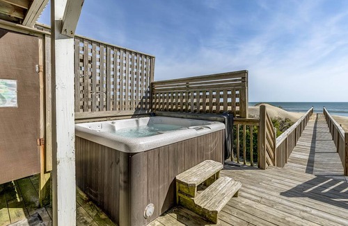 South Nags Head House | House ∙ 4 bedrooms ∙ 10 guests