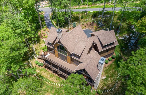 Banner Elk House | House ∙ 5 bedrooms ∙ 12 guests