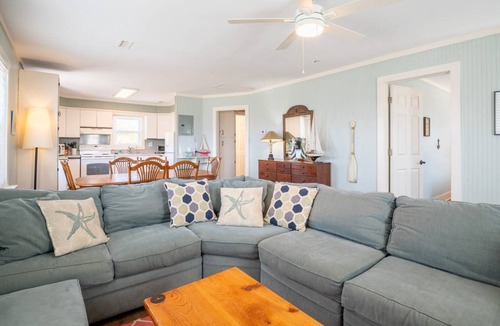 Topsail Beach House | House ∙ 5 bedrooms ∙ 12 guests