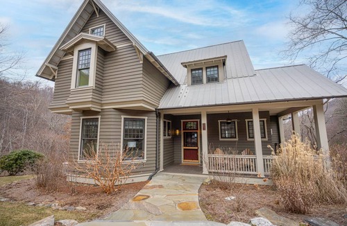 Leicester House | House ∙ 5 bedrooms ∙ 14 guests