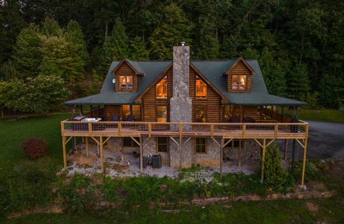 Vein Mountain House | House ∙ 5 bedrooms ∙ 15 guests