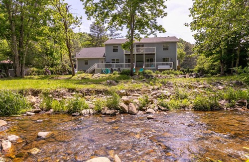 Mill Ridge House | House ∙ 5 bedrooms ∙ 19 guests