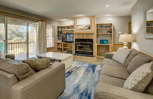 Corolla Light House | House ∙ 6 bedrooms ∙ 13 guests