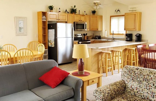 Monteray Shores House | House ∙ 6 bedrooms ∙ 16 guests
