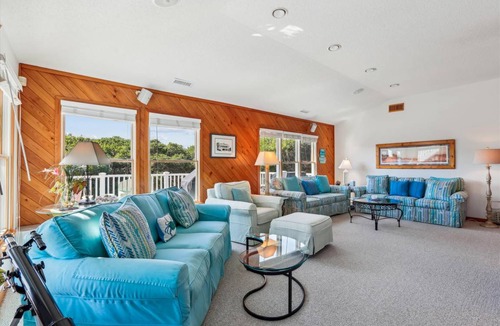 Southern Shores House | House ∙ 7 bedrooms ∙ 17 guests