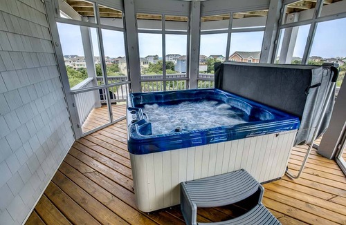 Whalehead Beach House | House ∙ 7 bedrooms ∙ 20 guests