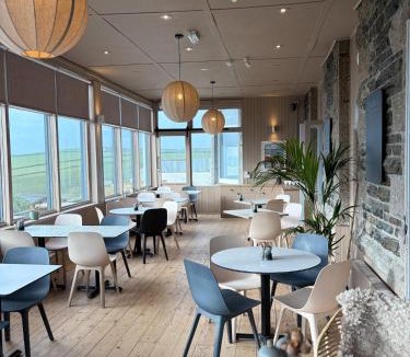 The Lizard Hotel | Housel Bay Hotel