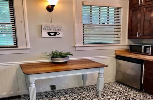 Waynesville House | Huge 1930's Historic Home. Walk to downtown/park. Updated. A rare find