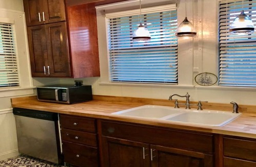 Waynesville House | Huge 1930's Historic Home. Walk to downtown/park. Updated. A rare find