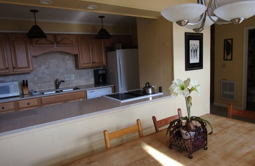 Sugar Mountain Condo | Huge 3 Bedroom Condo in Skyleaf. Rented by Sugar Mountain Lodging, Inc.